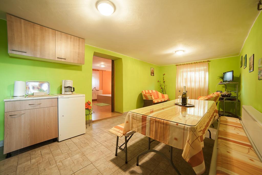 Apartment Tomasevic Slunj Luaran gambar